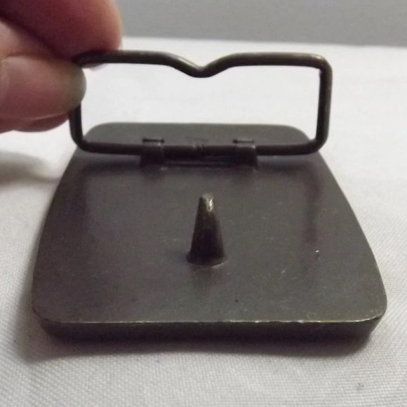 Think Safety Motor Wheel Belt Buckle - Picture 5 of 7